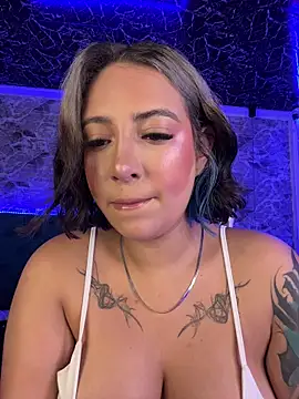 Snapshot of Scarlett-LS chatting on 06-16-26, 02:25 Scarlett-LS online show from 06-16-26, 02:25
