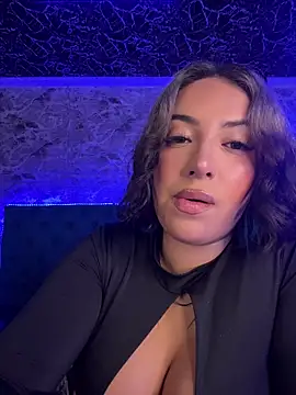Snapshot of Scarlett-LS chatting on 06-19-26, 03:00 Scarlett-LS online show from 06-19-26, 03:00