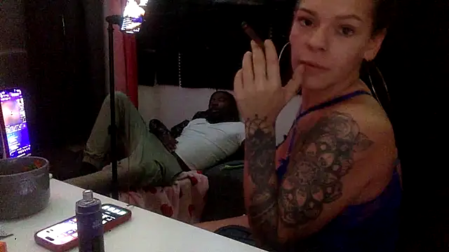 Snapshot of cheffboyrg chatting on 11-13-25, 02:21 cheffboyrg online show from 11-13-25, 02:21