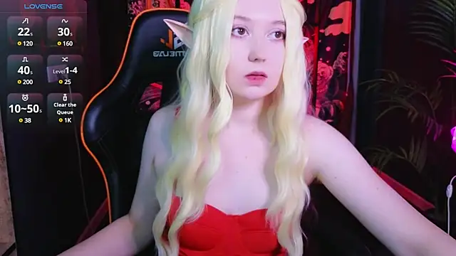 Snapshot of MizukiNoYoru chatting on 03-06-25, 05:46 MizukiNoYoru online show from 03-06-25, 05:46