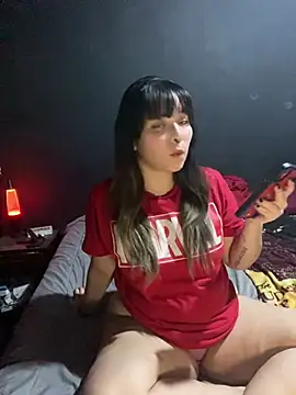 Snapshot of Solo_yoss chatting on 03-04-25, 05:21 Solo yoss online show from 03-04-25, 05:21