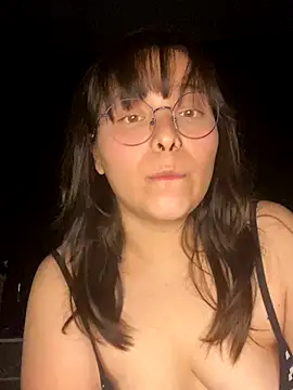 Snapshot of Solo_yoss chatting on 09-19-25, 05:09 Solo yoss online show from 09-19-25, 05:09