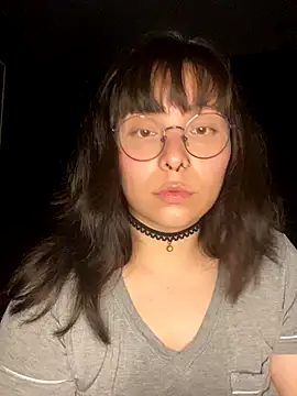 Snapshot of Solo_yoss chatting on 09-24-25, 06:06 Solo yoss online show from 09-24-25, 06:06