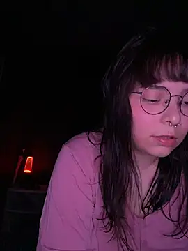 Snapshot of Solo_yoss chatting on 11-22-25, 06:56 Solo yoss online show from 11-22-25, 06:56