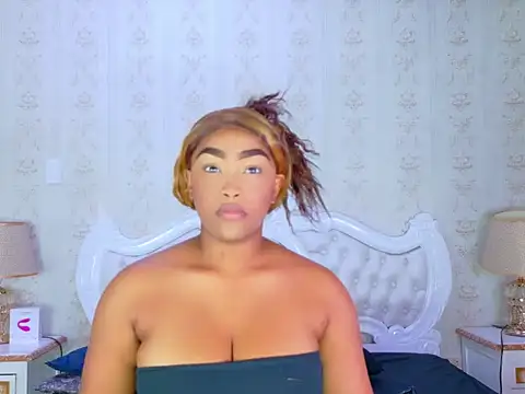 TianahGlow online show from 09-18-25, 07:49