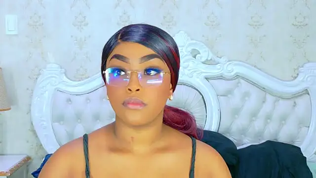 TianahGlow online show from 11-20-25, 08:30