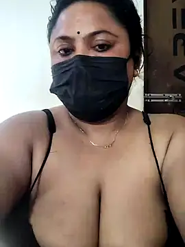 Snapshot of rani130 chatting on 06-20-26, 12:36 rani130 online show from 06-20-26, 12:36