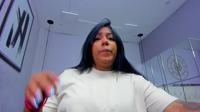 emma purple  online show from 10-24-25, 12:45