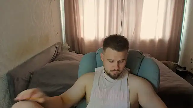 Vladik b online show from 06-25-26, 08:52