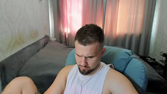 Vladik b online show from 07-15-26, 08:41