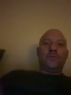 Krzysiekg123 online show from 02-21-25, 07:32