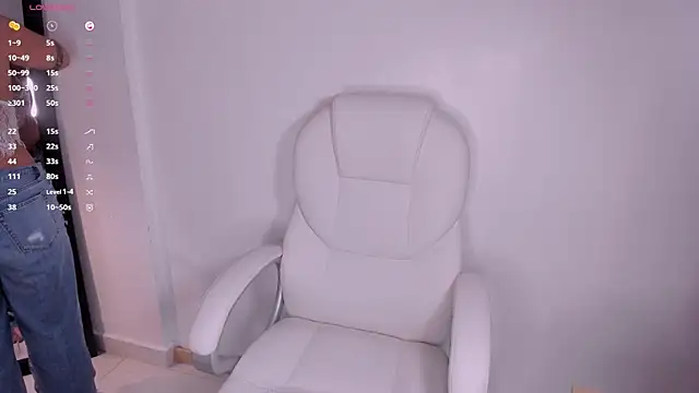 julietaevanns online show from 03-02-25, 03:34