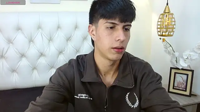 Estiv18  online show from 03-09-25, 11:58