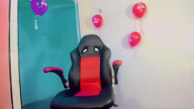 katha Crawford online show from 02-15-25, 01:42