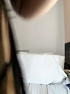 Pumabionda online show from 04-12-26, 10:37