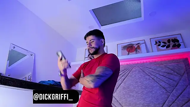 Snapshot of DickGriffith_ chatting on 02-19-25, 12:11 DickGriffith online show from 02-19-25, 12:11