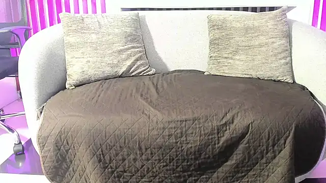 RyanGreys online show from 09-27-25, 03:00