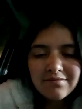 Yulil23 online show from 02-14-25, 04:47
