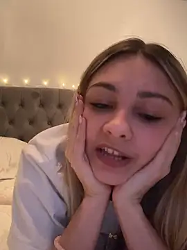 Snapshot of skyemorgan01 chatting on 02-22-26, 11:47 skyemorgan01 online show from 02-22-26, 11:47