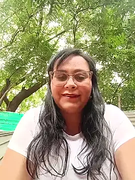 promiscuous-indecent-momm online show from 07-13-26, 08:11