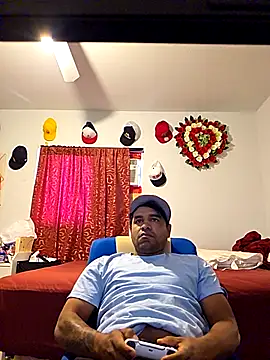 guajiro276565 online show from 05-01-26, 08:57