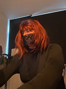 Snapshot of Bleueyez007 chatting on 09-21-25, 03:24 Bleueyez007 online show from 09-21-25, 03:24