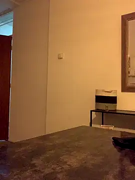 Snapshot of Bleueyez007 chatting on 11-27-25, 12:24 Bleueyez007 online show from 11-27-25, 12:24