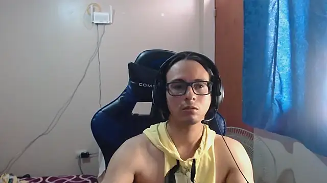 cholitohermoso online show from 02-13-25, 06:48