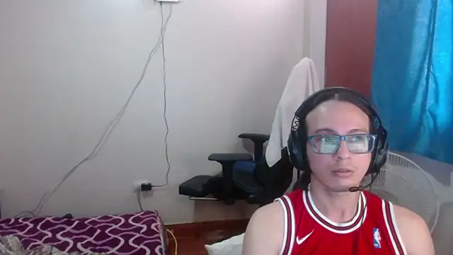 cholitohermoso online show from 03-13-25, 05:28