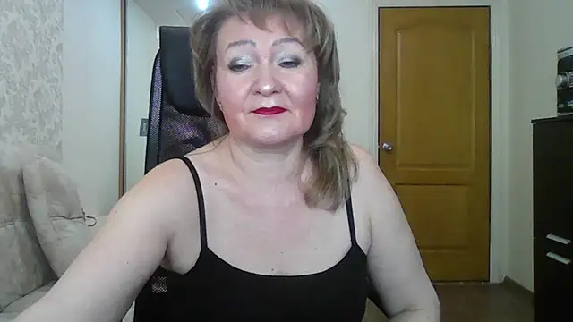 Snapshot of Victoria_secrets_ chatting on 02-20-25, 07:34 Victoria secrets online show from 02-20-25, 07:34