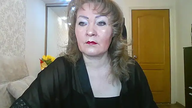 Snapshot of Victoria_secrets_ chatting on 03-22-25, 03:41 Victoria secrets online show from 03-22-25, 03:41