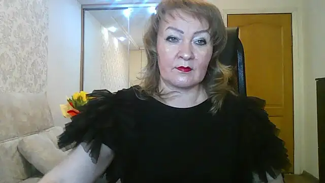 Snapshot of Victoria_secrets_ chatting on 03-22-25, 04:04 Victoria secrets online show from 03-22-25, 04:04