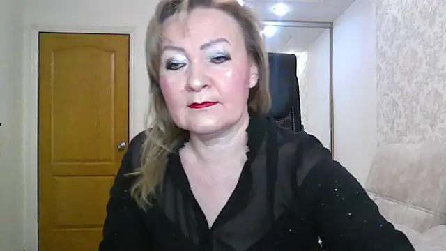 Snapshot of Victoria_secrets_ chatting on 11-06-25, 05:30 Victoria secrets online show from 11-06-25, 05:30