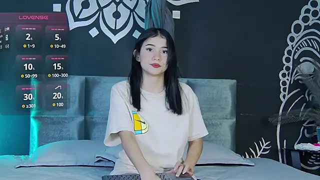 Arii moon online show from 03-12-25, 08:41