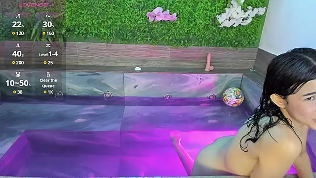 Arii moon online show from 03-18-25, 11:42