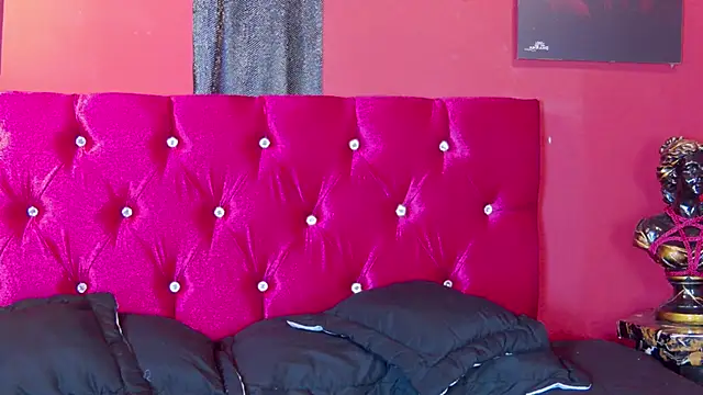 Arii moon online show from 09-27-25, 07:52