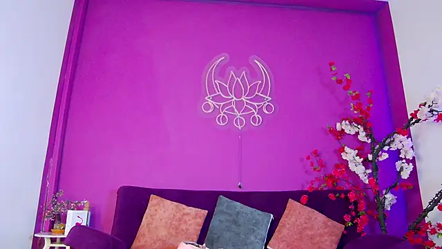 Arii moon online show from 11-04-25, 07:35