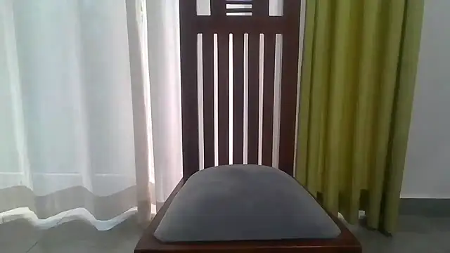 Snapshot of BadboySLR_8899 chatting on 05-18-26, 12:00 BadboySLR 8899 online show from 05-18-26, 12:00