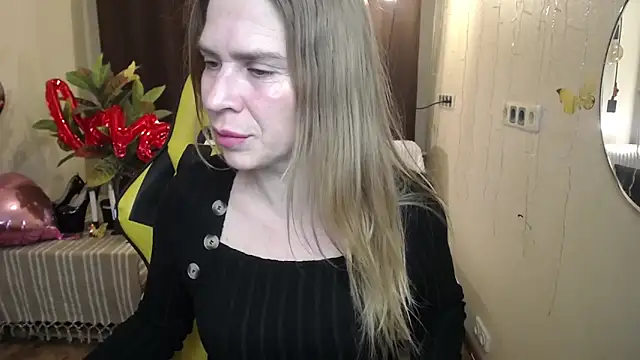 TessaDaybreak online show from 02-22-25, 04:40