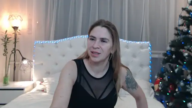 TessaDaybreak online show from 01-13-26, 07:41