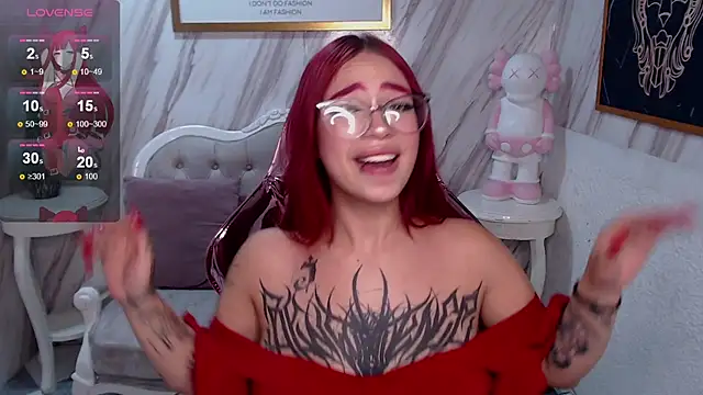 Snapshot of Anni_acker_b chatting on 03-04-25, 07:32 Anni acker b online show from 03-04-25, 07:32