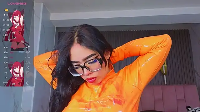 Snapshot of Anni_acker_b chatting on 02-02-26, 01:21 Anni acker b online show from 02-02-26, 01:21