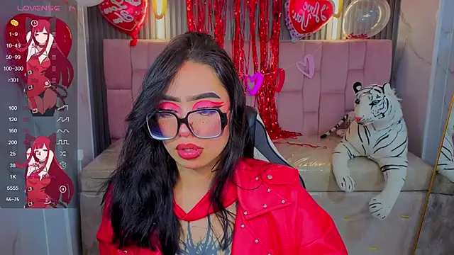 Snapshot of Anni_acker_b chatting on 02-11-26, 01:38 Anni acker b online show from 02-11-26, 01:38