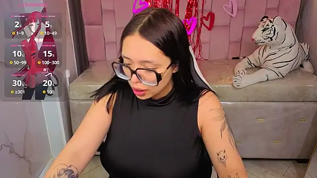 Snapshot of Anni_acker_b chatting on 02-23-26, 12:35 Anni acker b online show from 02-23-26, 12:35