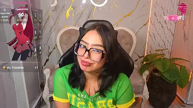 Snapshot of Anni_acker_b chatting on 05-11-26, 04:04 Anni acker b online show from 05-11-26, 04:04