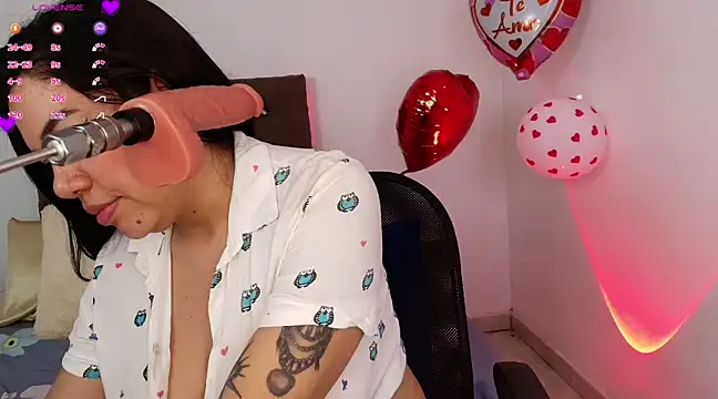 Snapshot of titqueenx chatting on 03-01-25, 09:15 titqueenx online show from 03-01-25, 09:15