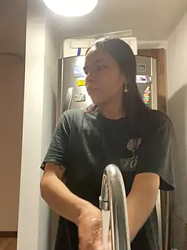 Snapshot of Naatalia chatting on 03-18-25, 04:59 Naatalia online show from 03-18-25, 04:59