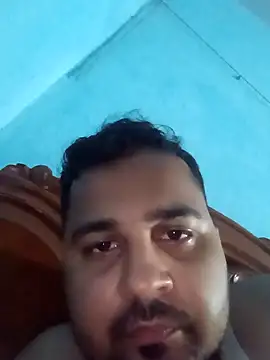 Snapshot of susthovai chatting on 10-01-25, 11:16 susthovai online show from 10-01-25, 11:16