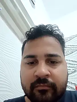 Snapshot of susthovai chatting on 12-16-25, 12:37 susthovai online show from 12-16-25, 12:37