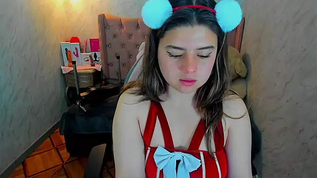 Snapshot of Lianngrace chatting on 09-28-25, 01:49 Lianngrace online show from 09-28-25, 01:49